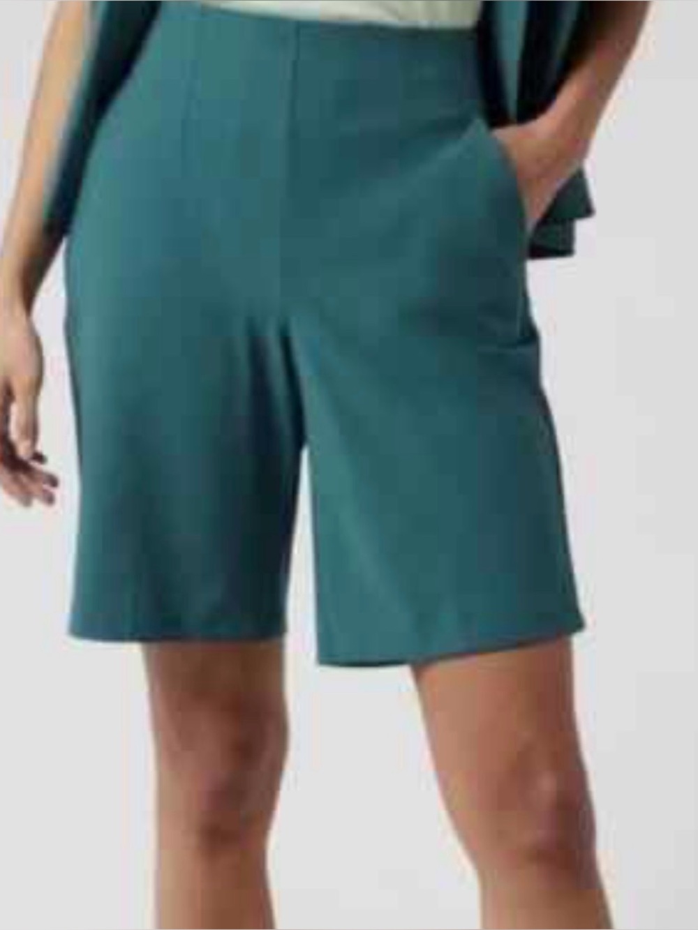 Athleta Teal Mid-Rise Athletic Bermuda Shorts